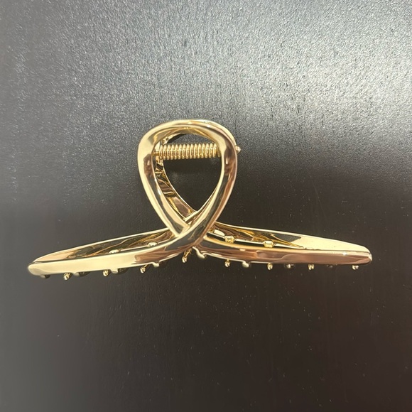 Other Stories Bow Large Hair Claw - Picture 2 of 4